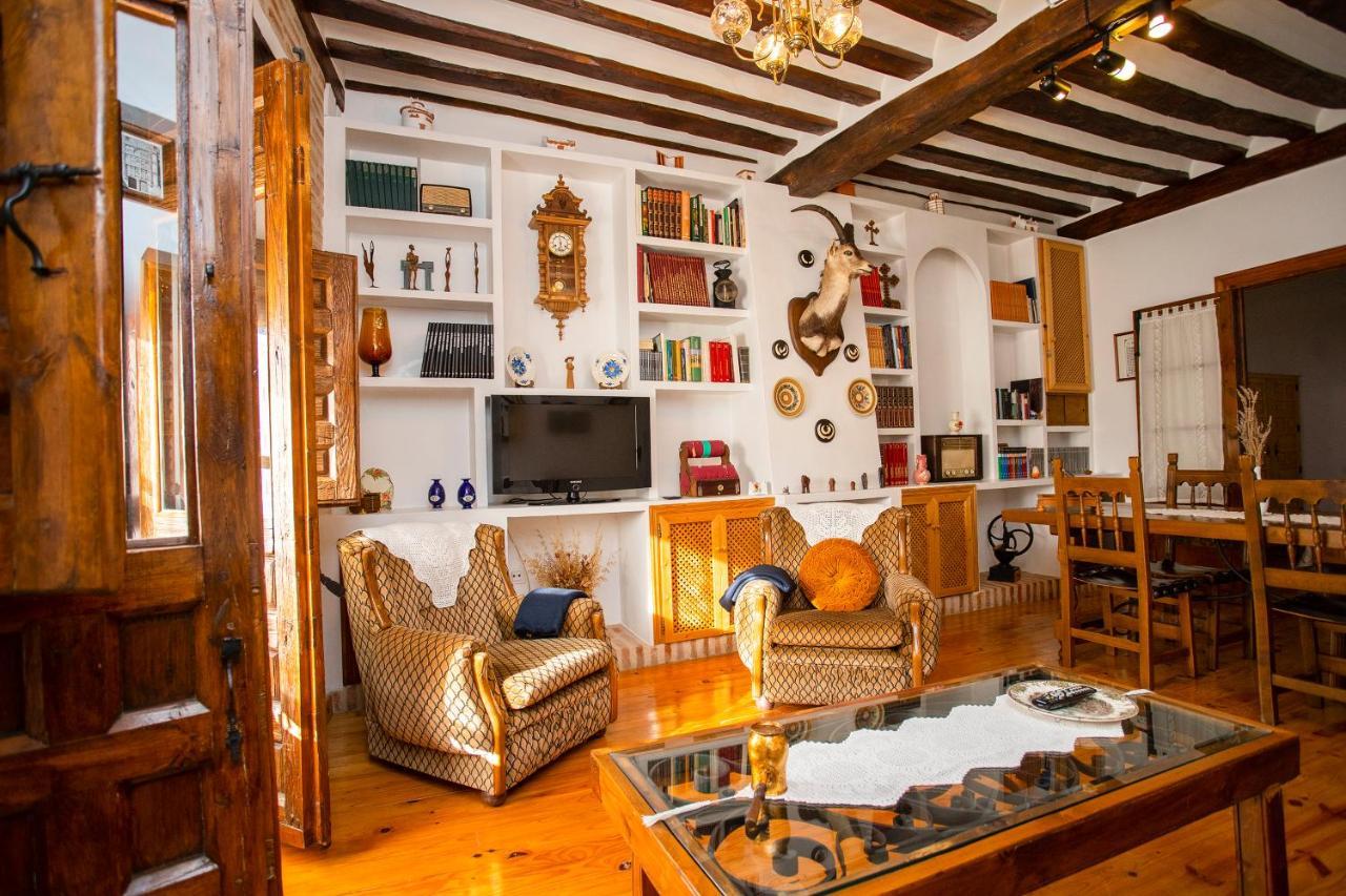 Alojaguay Rueda, Casa Museo Rustica-Moderna, Maxima Tranquilidad Con Comodidad Exterior photo
